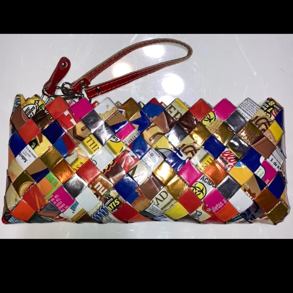 Unique Nahui Ollin Wristlet Bag 10"x4.5"x1.5" Zipper, Removable Strap, EUC 6358